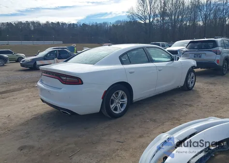 2022 Dodge Charger Sxt Rwd z USA, uszkodzony, nr VIN 2C3CDXBG8NH255667